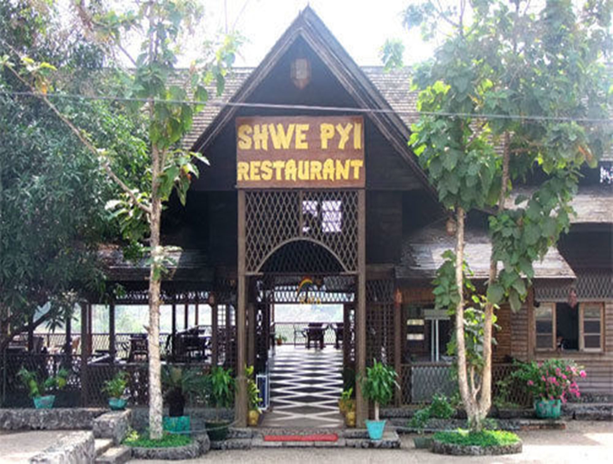 Kma Shwe Pyi Bago Resort Esterno foto
